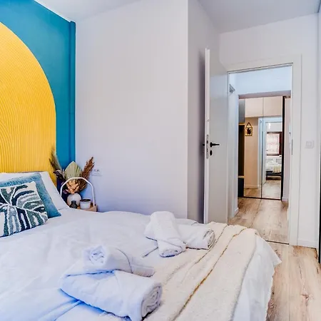 Hi-lux Ultracentral - 4br Superior - Amazing View Bucarest